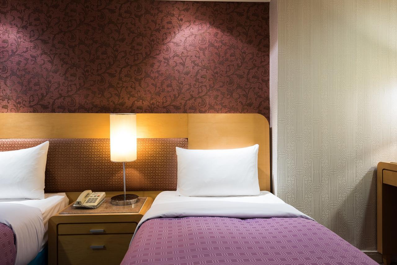 Wonstar Hotel - Songshan Tajpej Kültér fotó