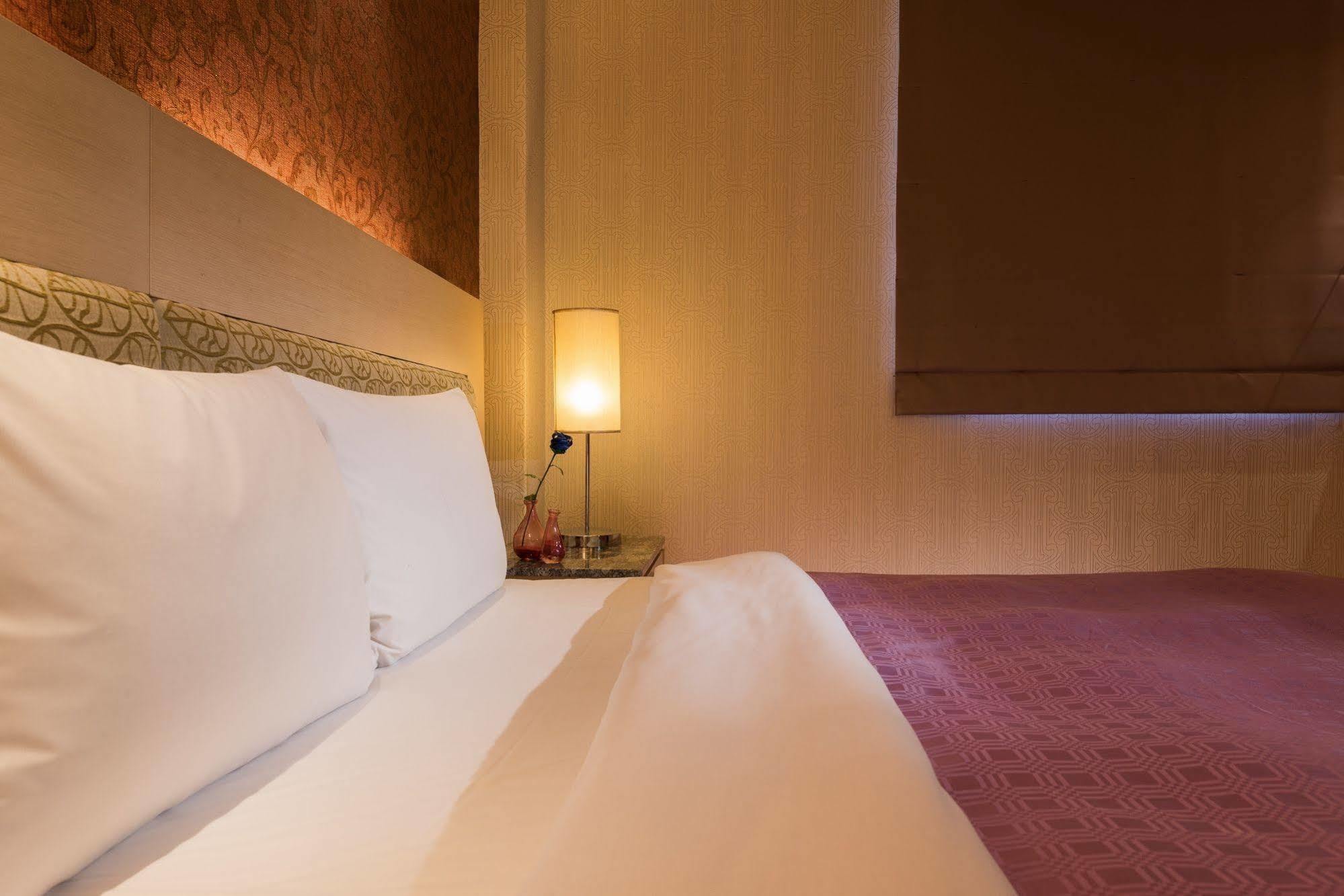 Wonstar Hotel - Songshan Tajpej Kültér fotó